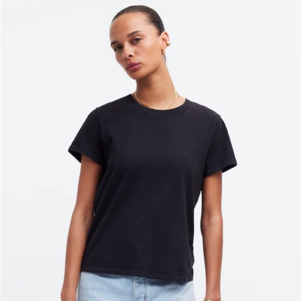 Madewell NWT Premium Standard 01. The Shrunken Tee Size XS in Black Charcoal